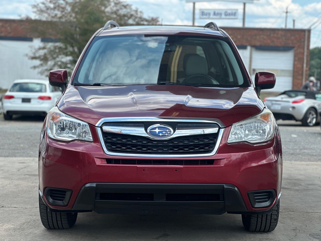 2014 Subaru Forester Image 2