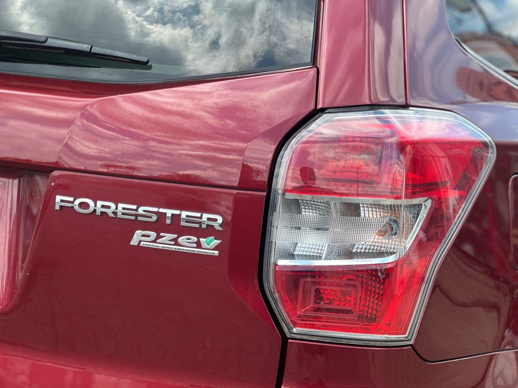 2014 Subaru Forester Image 6