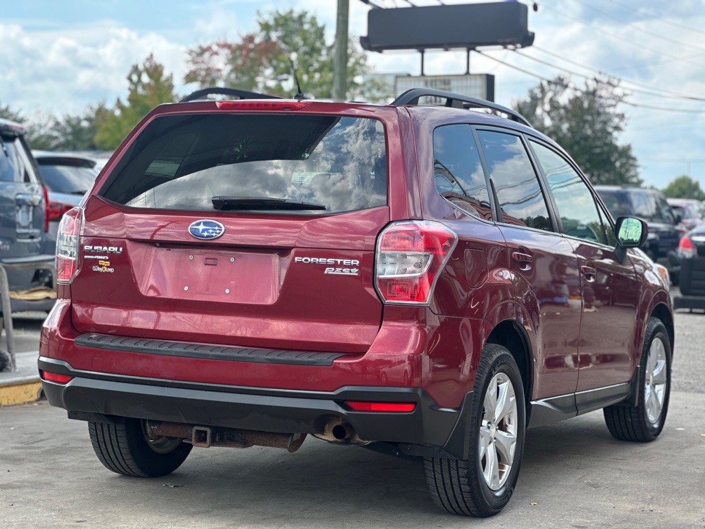 2014 Subaru Forester Image 7