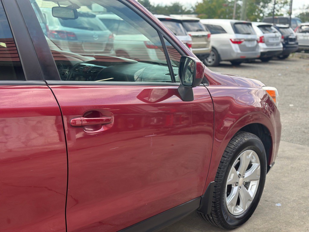 2014 Subaru Forester Image 13