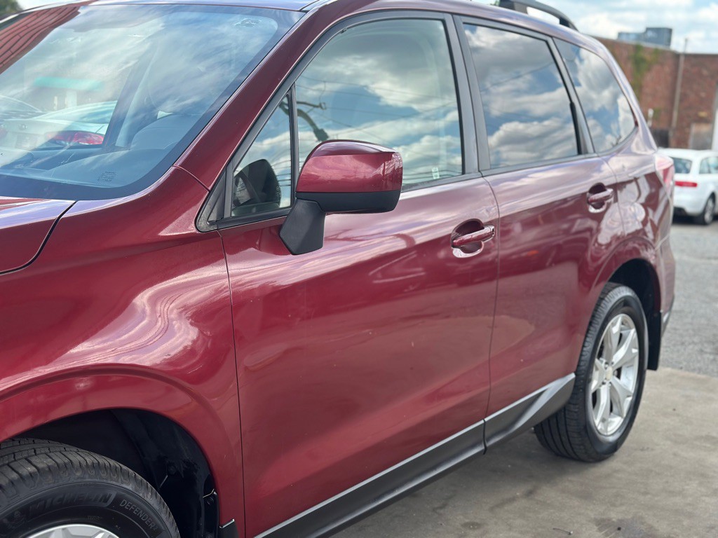 2014 Subaru Forester Image 21