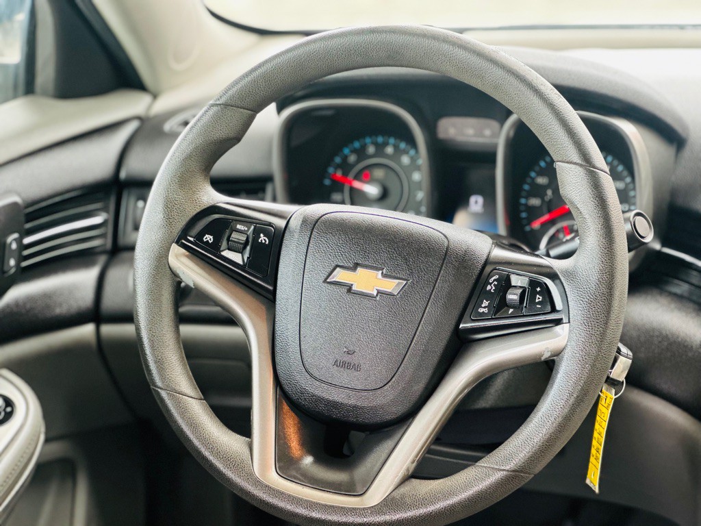 2015 Chevrolet Malibu Image 10