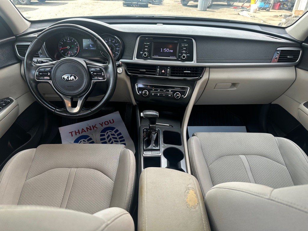 2016 Kia Optima Image 11
