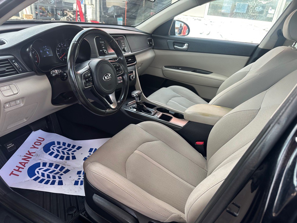 2016 Kia Optima Image 17