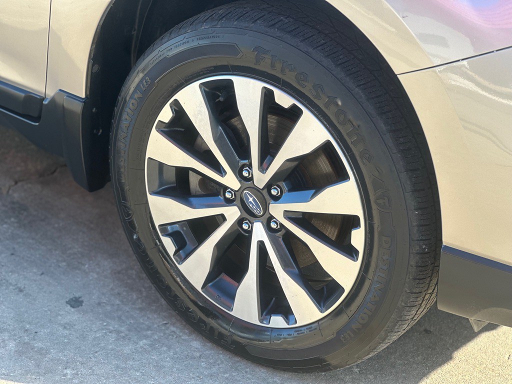 2015 Subaru Outback Image 5