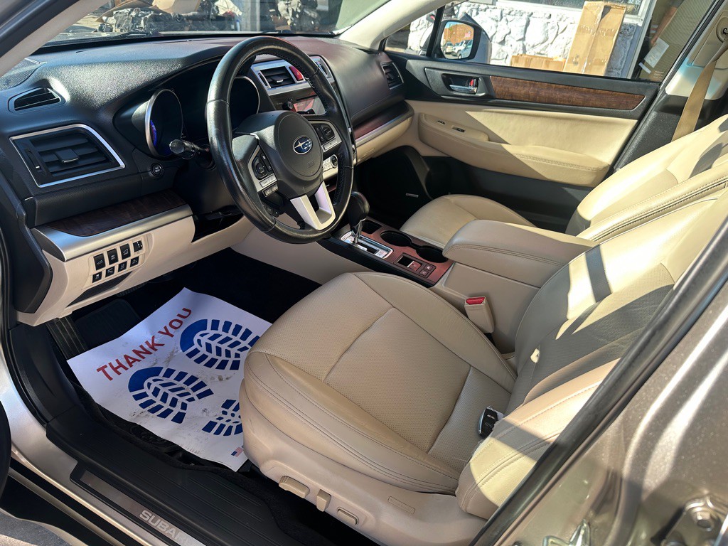 2015 Subaru Outback Image 13