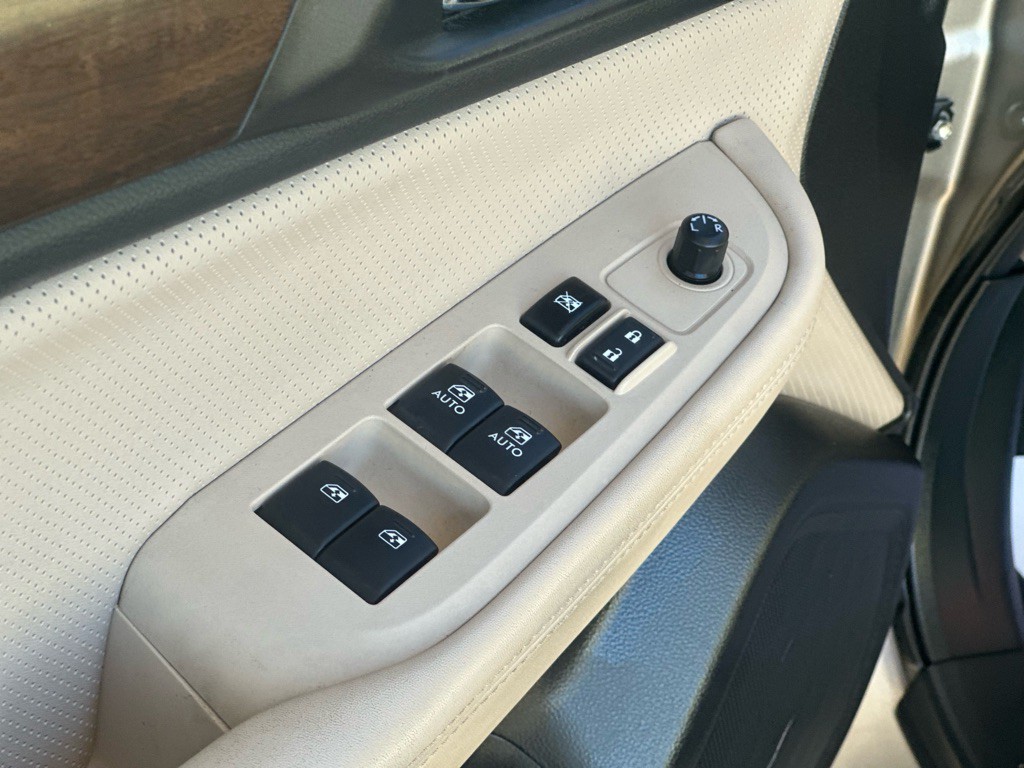 2015 Subaru Outback Image 15