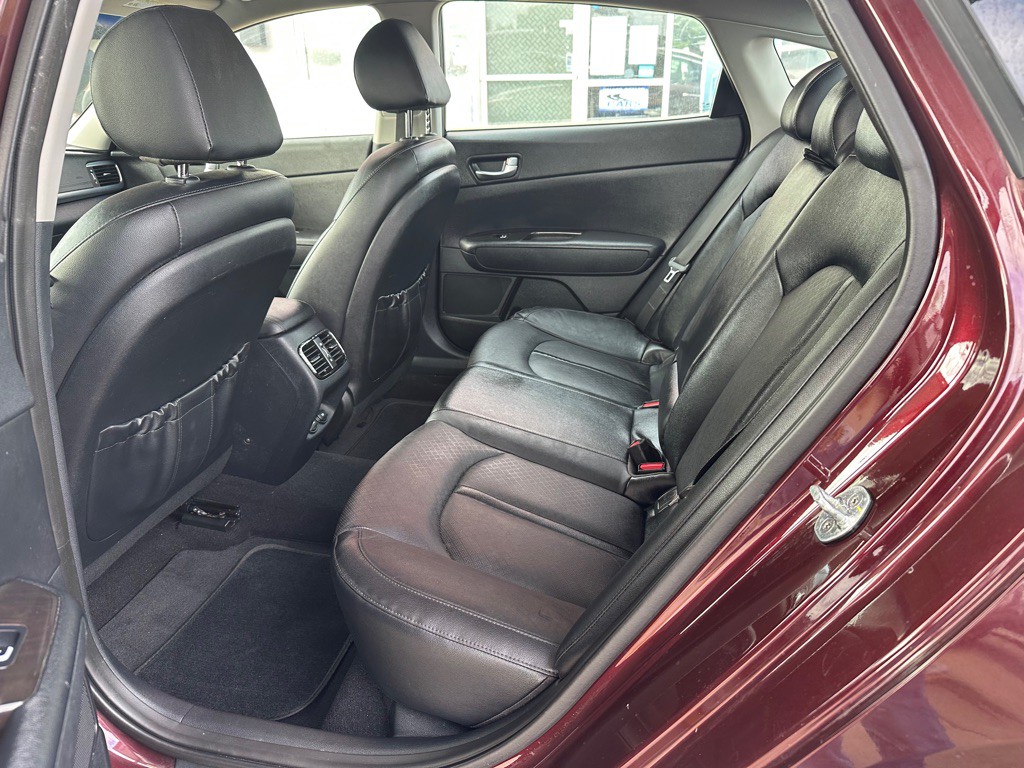 2016 Kia Optima Image 18
