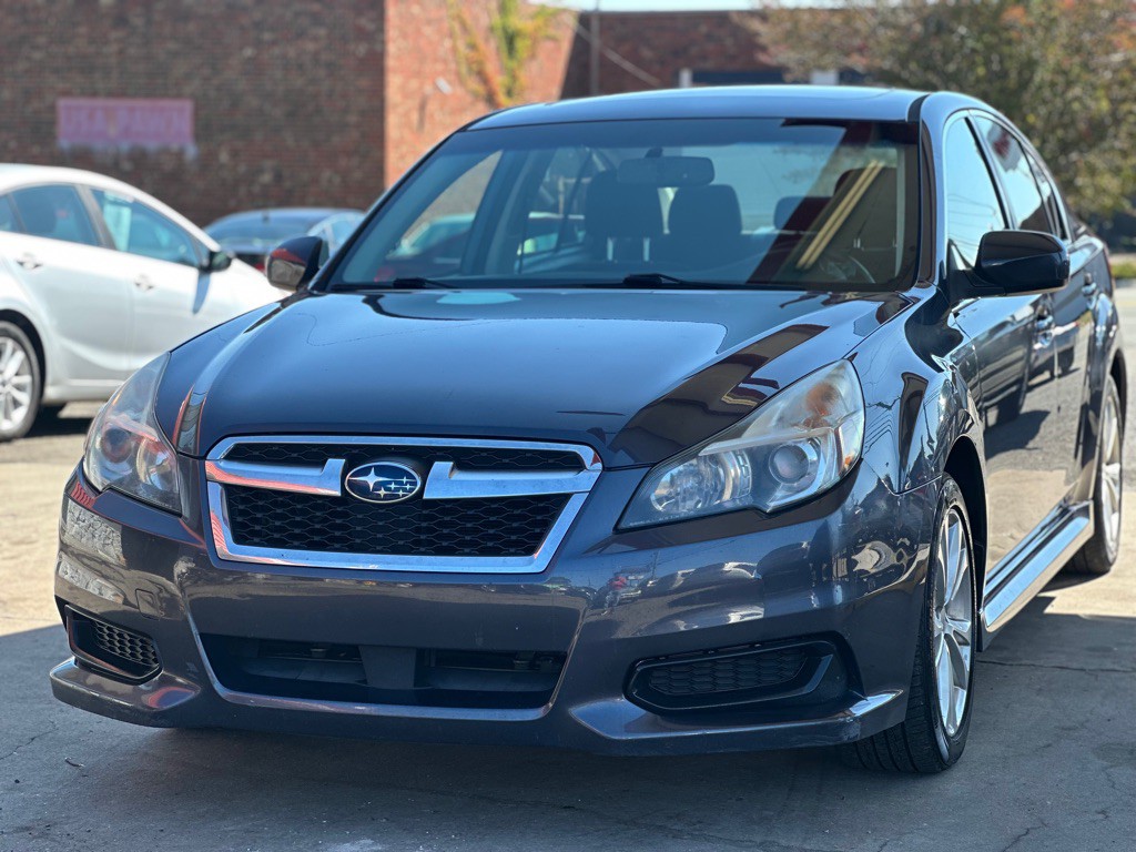 2013 Subaru Legacy Image 3