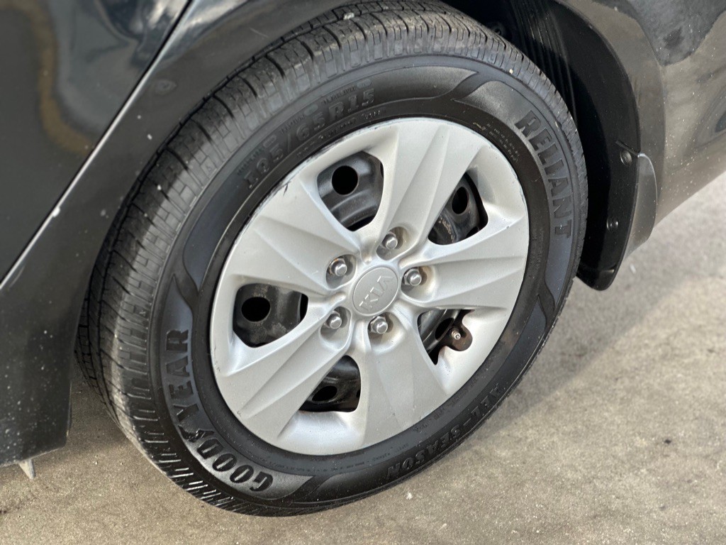 2018 Kia Forte Image 4