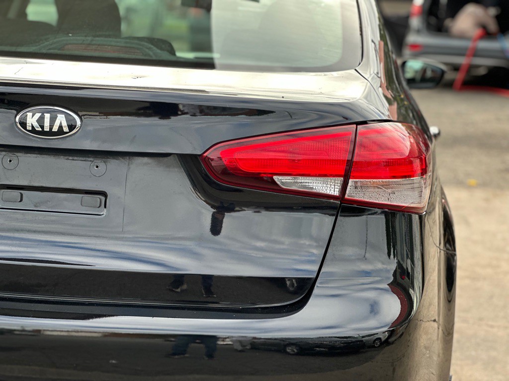 2018 Kia Forte Image 8