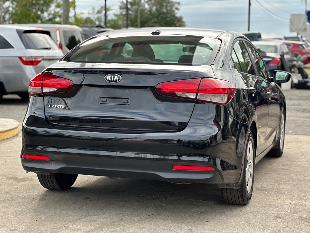 2018 Kia Forte Image 10