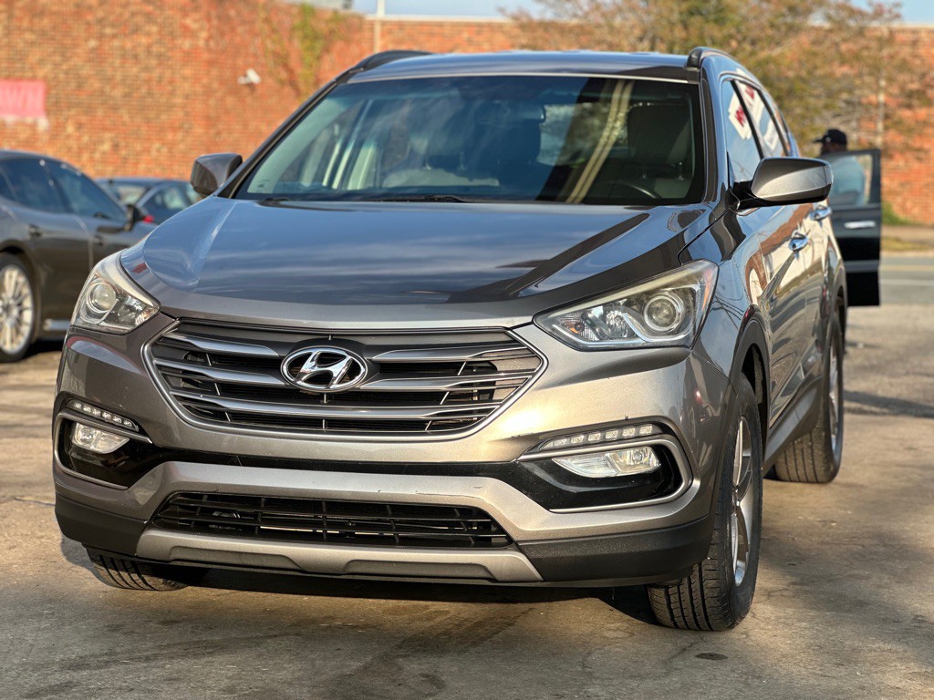 2017 Hyundai Santa Fe Sport Image 3