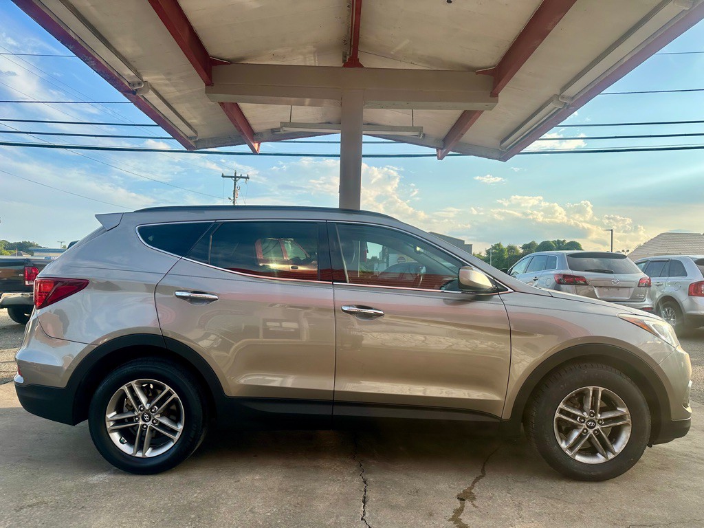 2017 Hyundai Santa Fe Sport Image 8