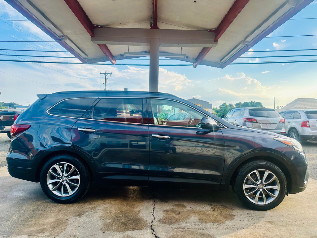 2018 Hyundai Santa Fe Image 5