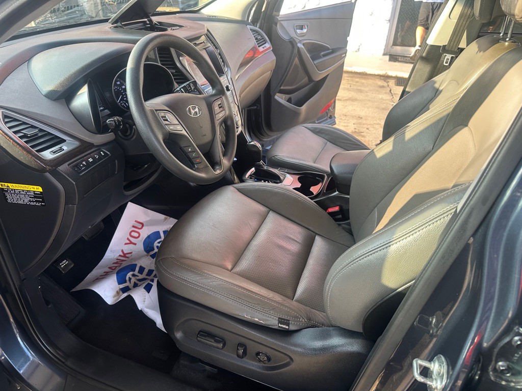 2018 Hyundai Santa Fe Image 14