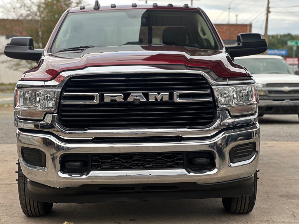 2020 RAM 3500 Image 2
