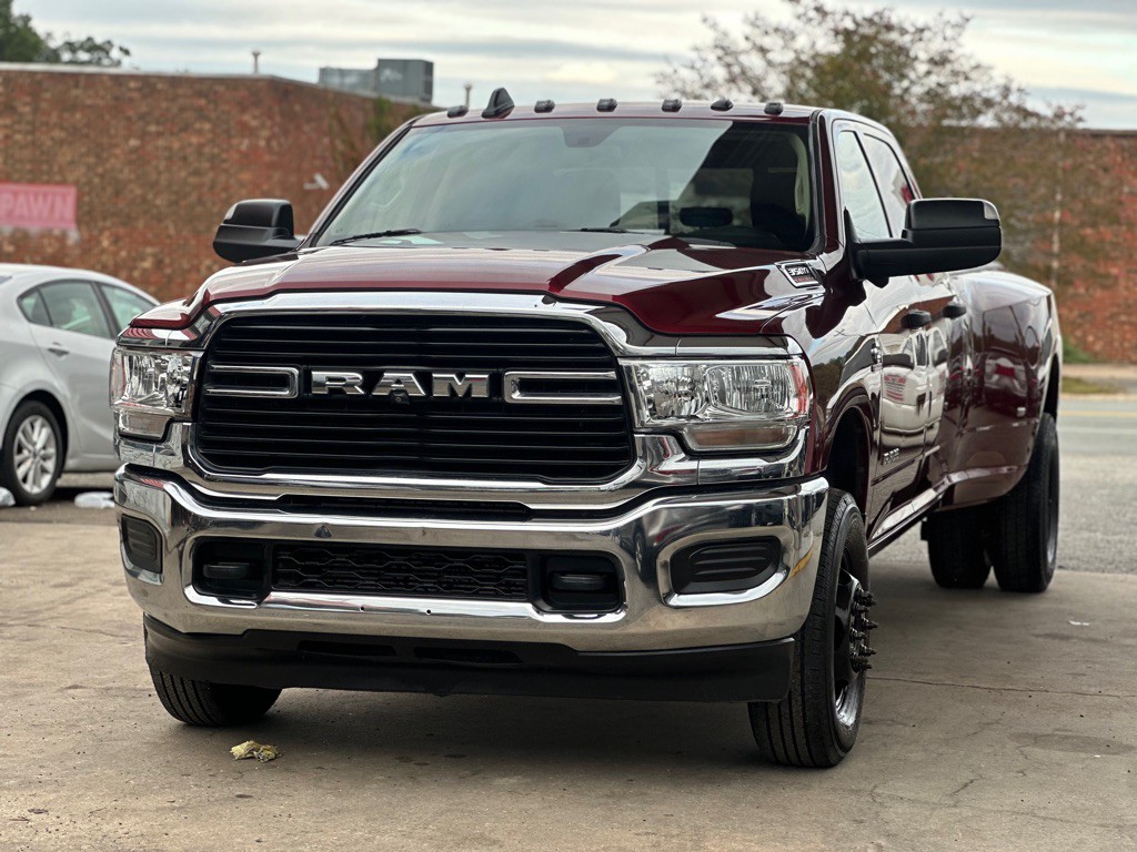 2020 RAM 3500 Image 3