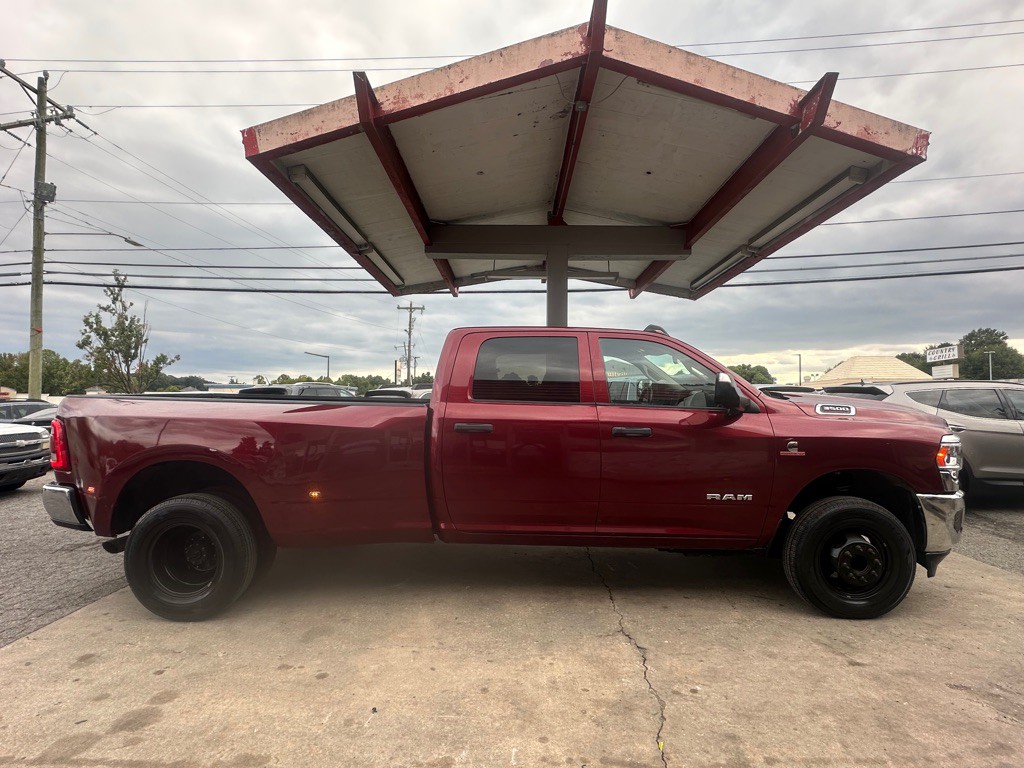 2020 RAM 3500 Image 4