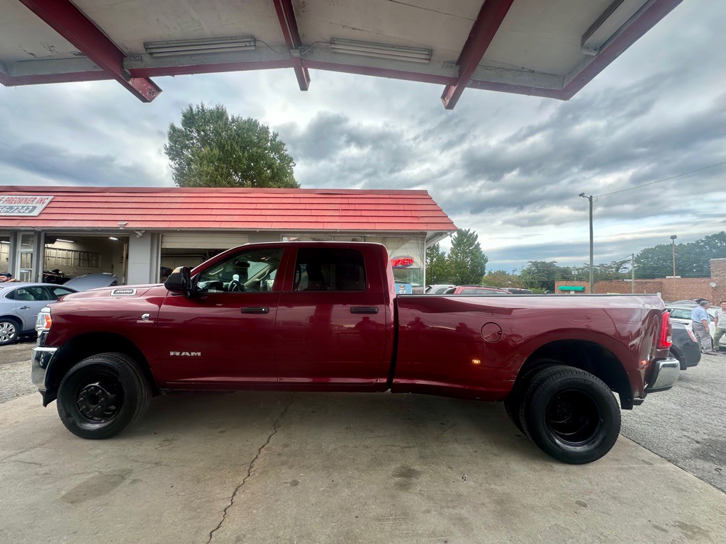 2020 RAM 3500 Image 11