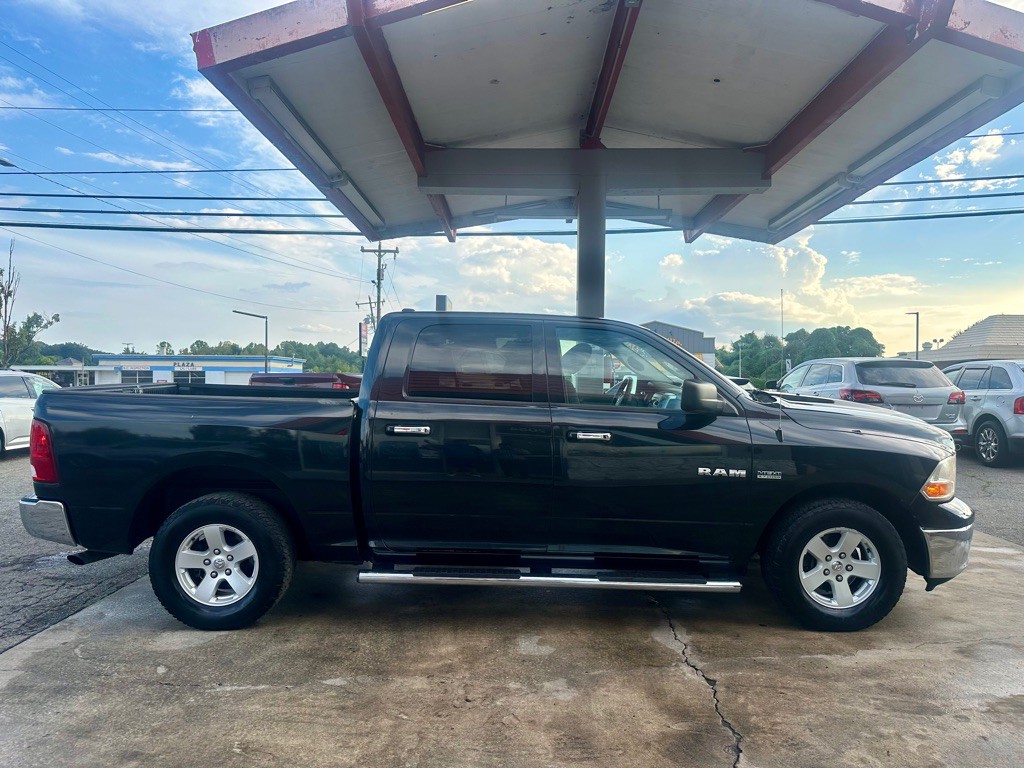 2010 Dodge Ram 1500 Image 5