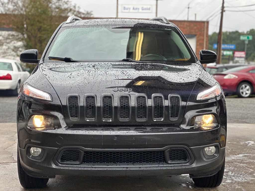 2015 Jeep Cherokee Image 2