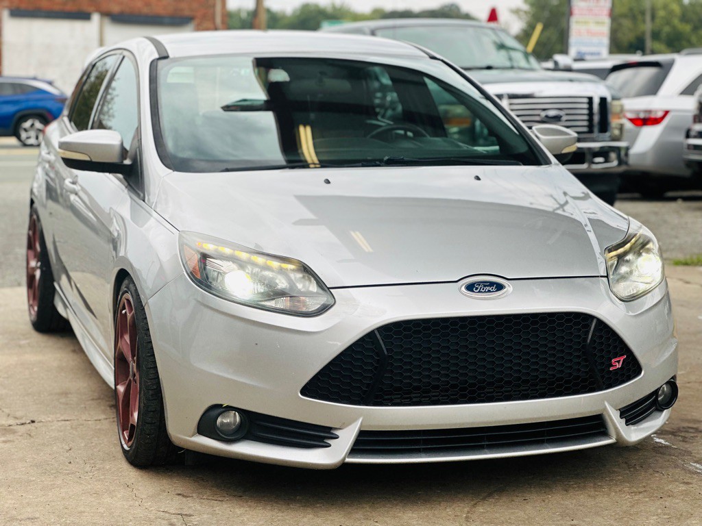 2014 Ford Focus Image 1