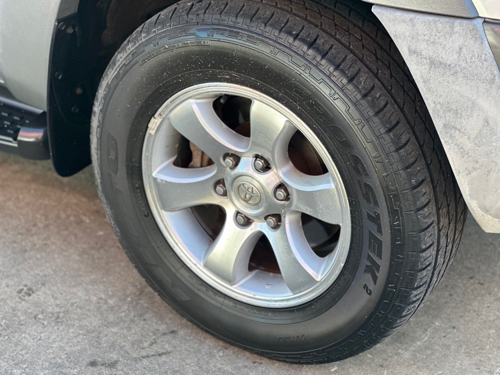2003 Toyota 4Runner Image 4