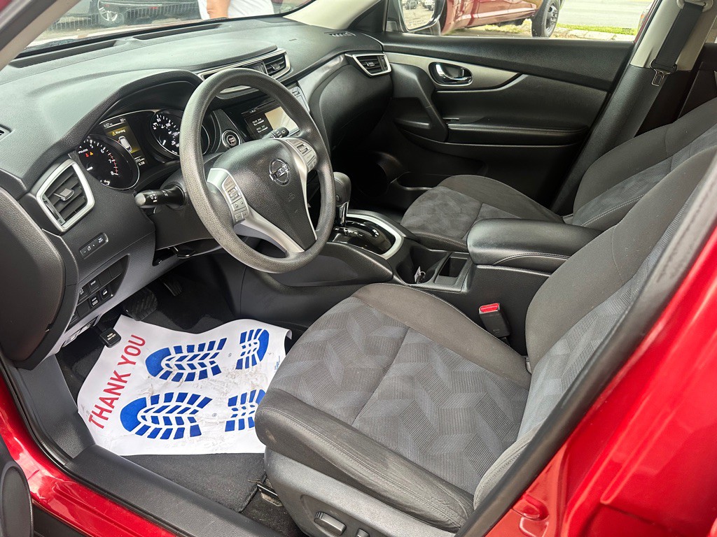 2016 Nissan Rogue Image 12