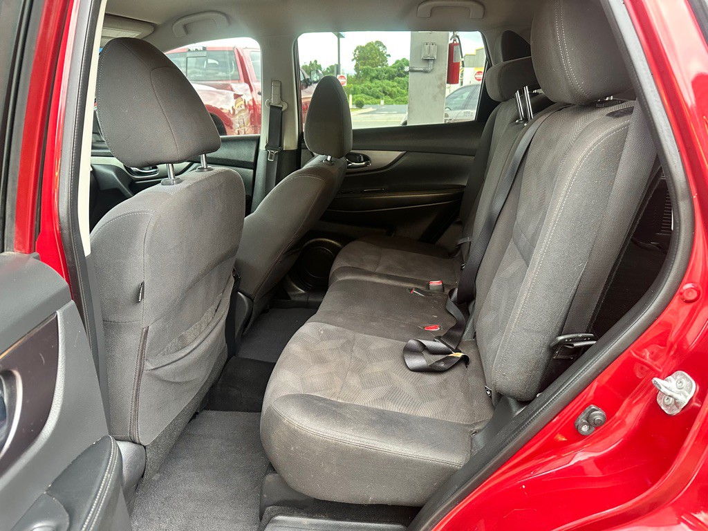 2016 Nissan Rogue Image 15