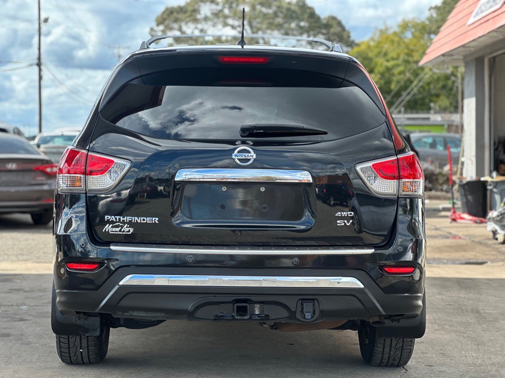2016 Nissan Pathfinder Image 6