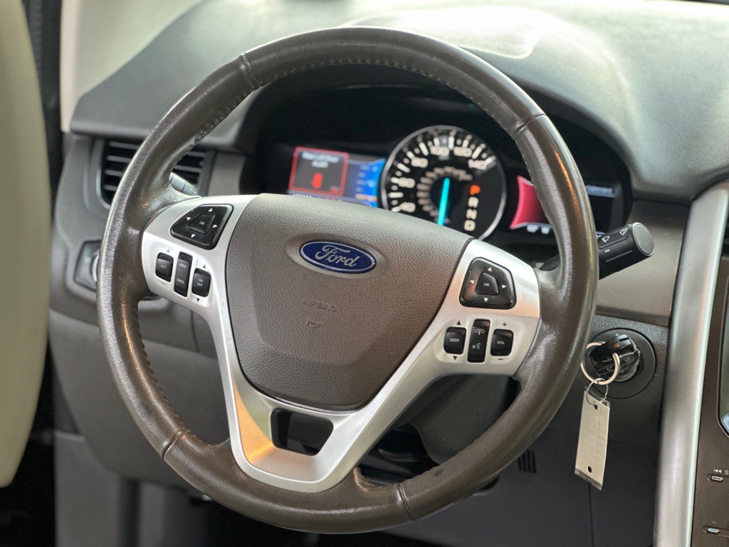 2014 Ford Edge Image 11
