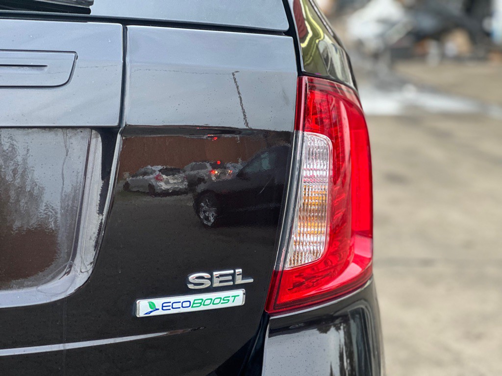 2014 Ford Edge Image 18