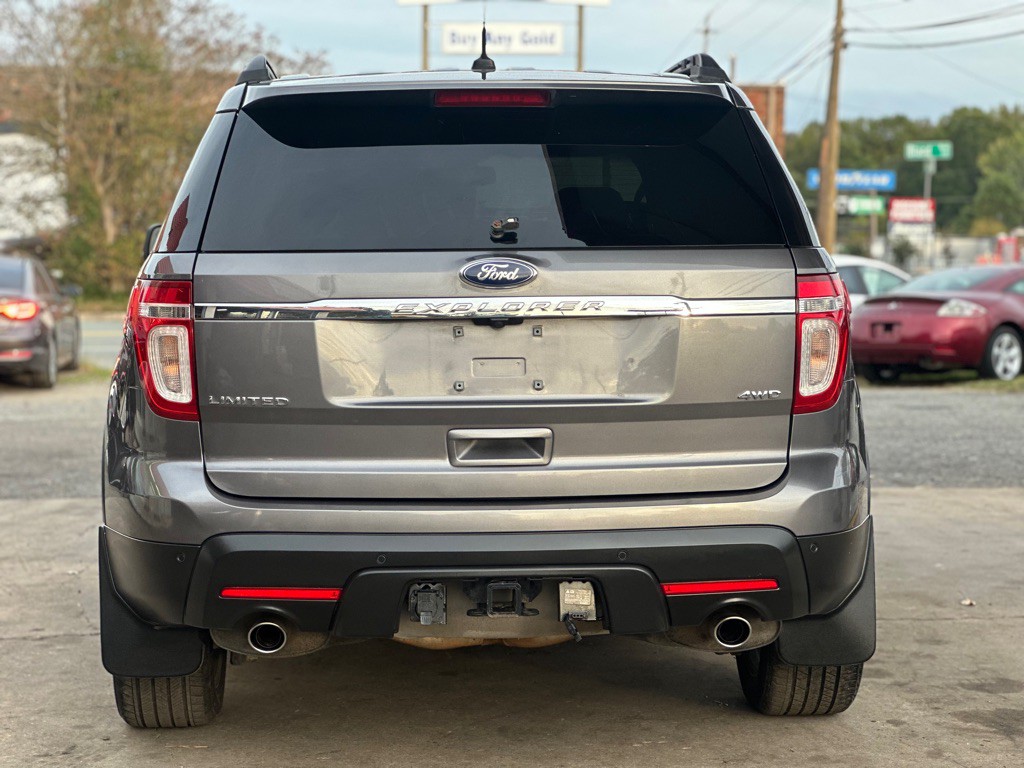 2013 Ford Explorer Image 5