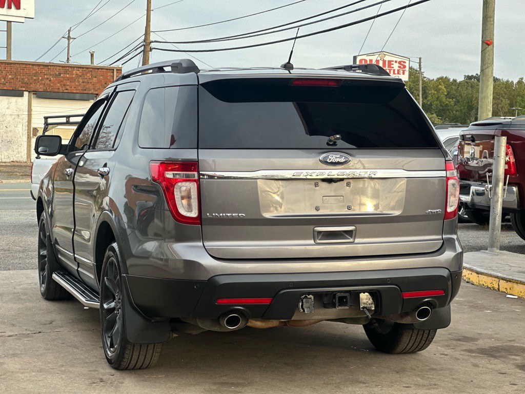 2013 Ford Explorer Image 7
