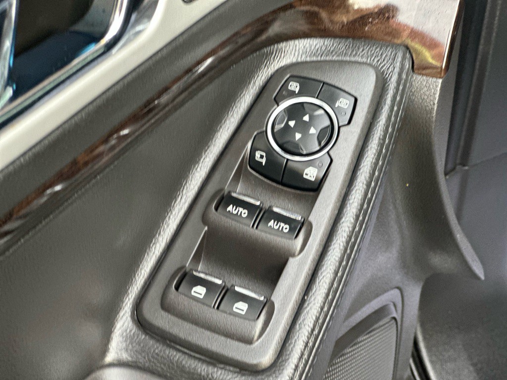 2013 Ford Explorer Image 11