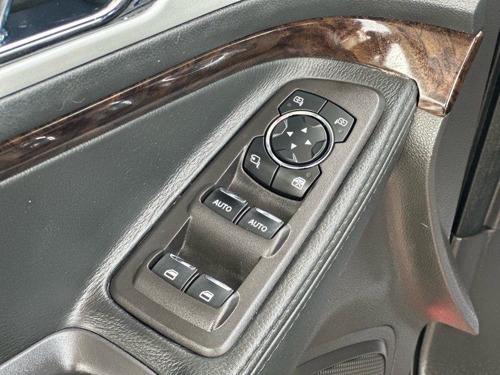 2013 Ford Explorer Image 17