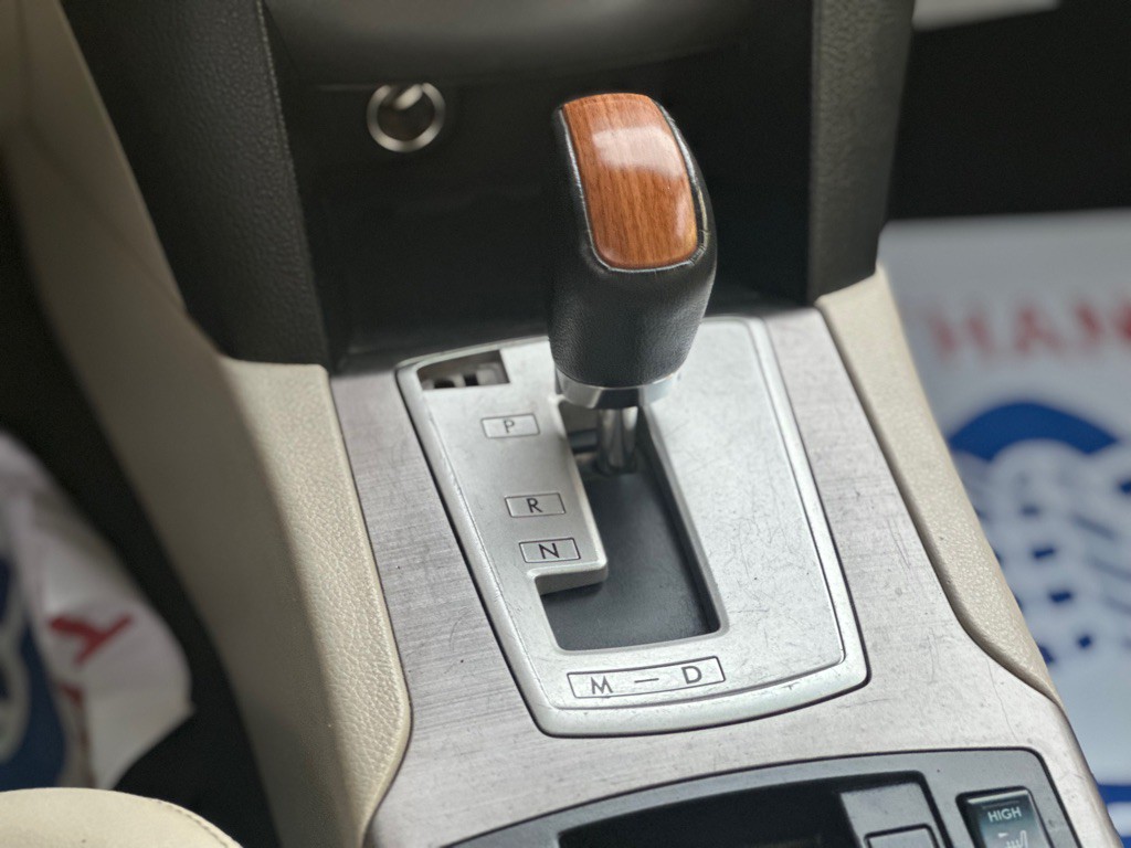 2014 Subaru Outback Image 14