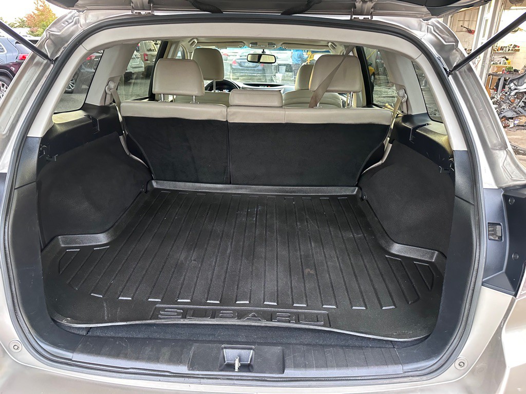 2014 Subaru Outback Image 23