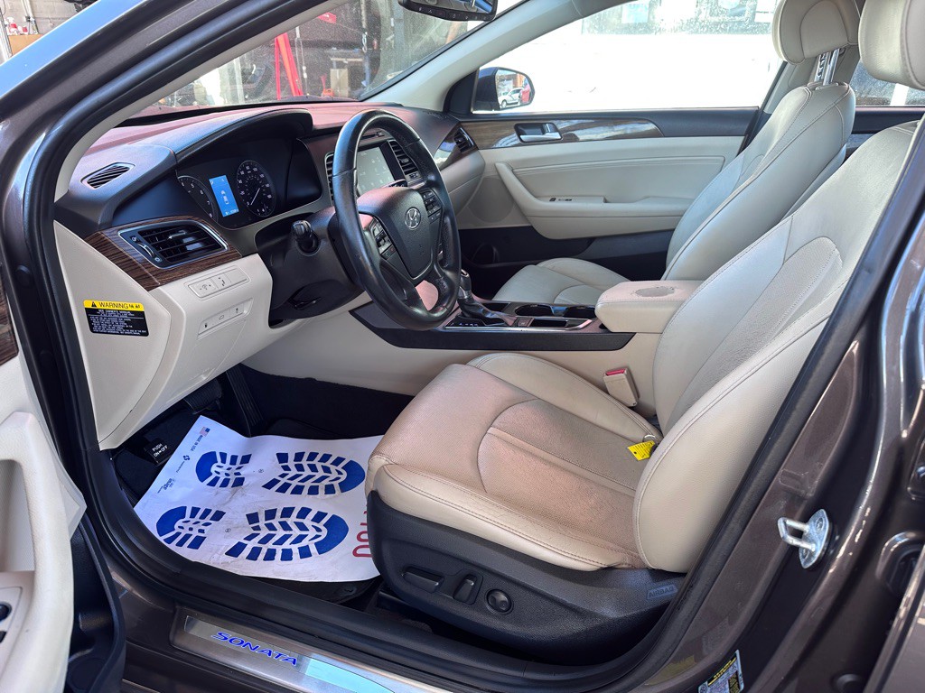 2016 Hyundai Sonata Image 10