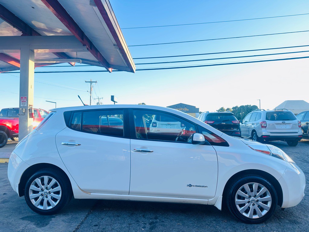 2013 Nissan Leaf Image 5