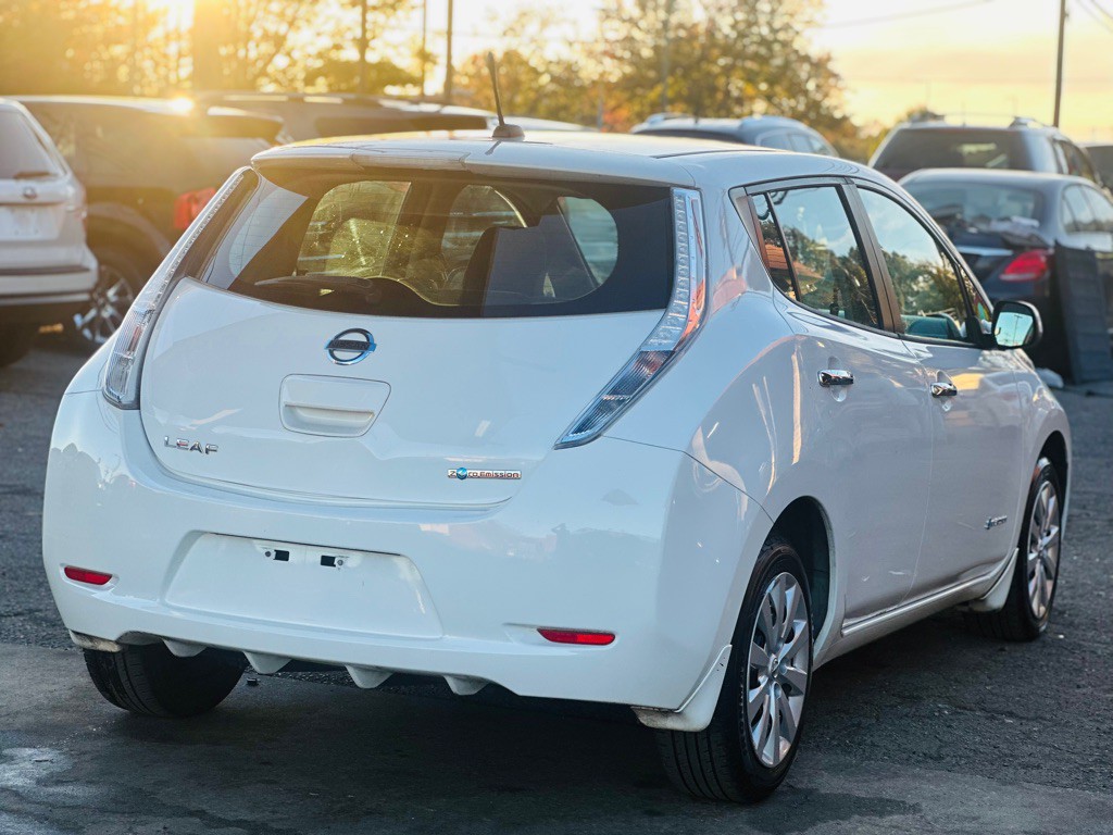 2013 Nissan Leaf Image 6