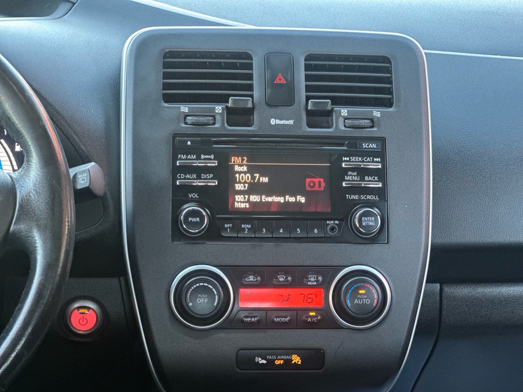 2013 Nissan Leaf Image 12