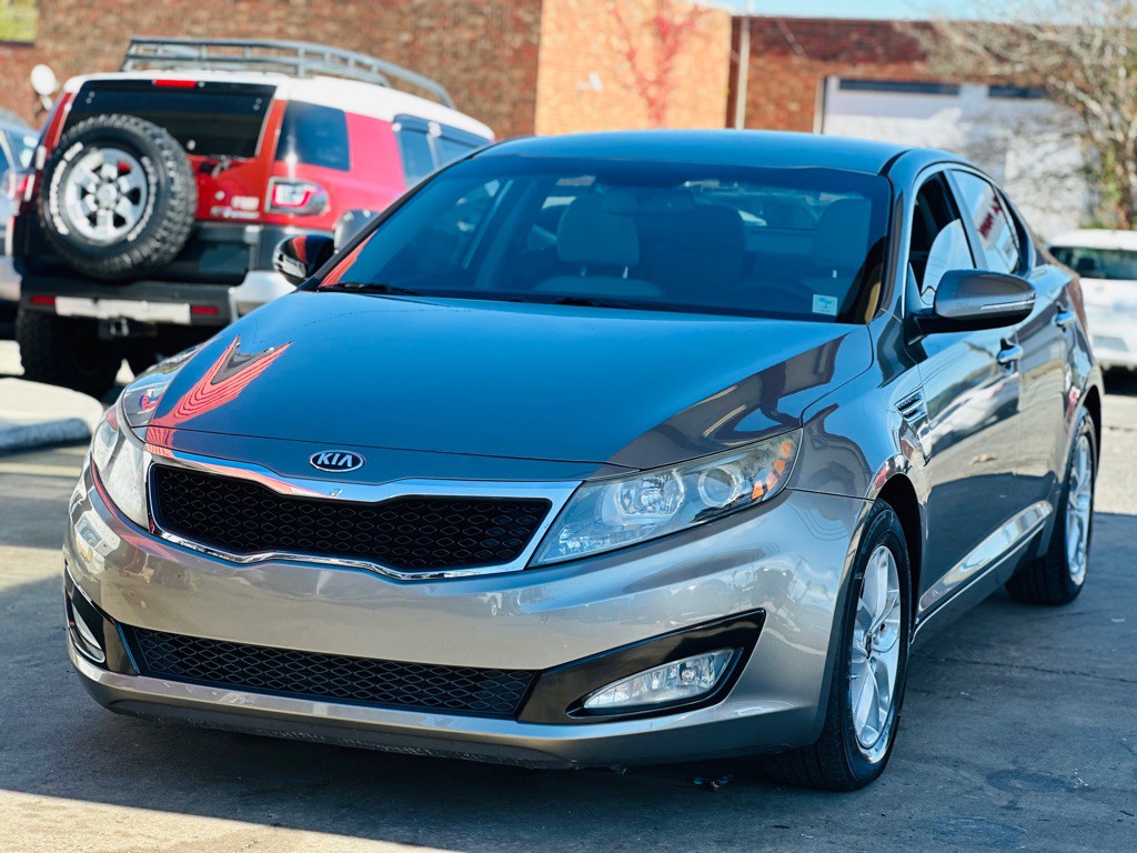 2013 Kia Optima Image 2