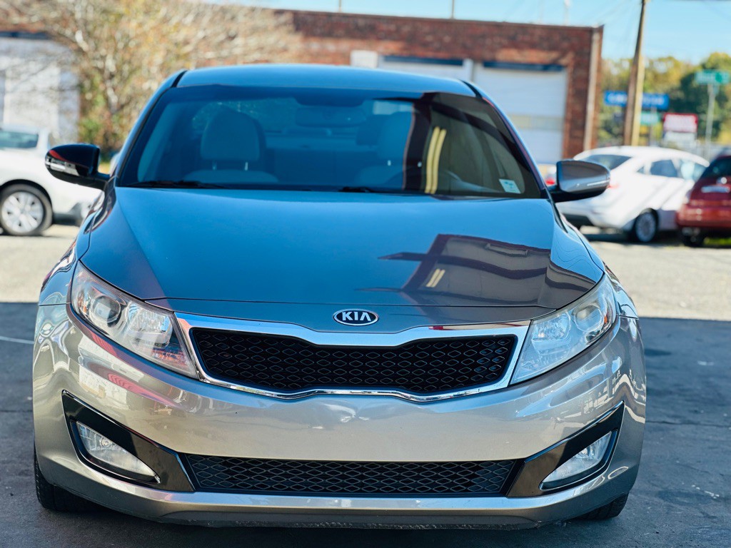 2013 Kia Optima Image 3