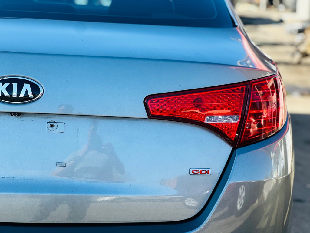 2013 Kia Optima Image 8