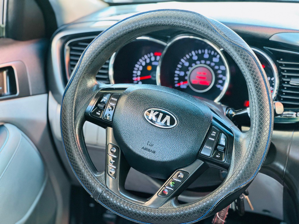 2013 Kia Optima Image 9
