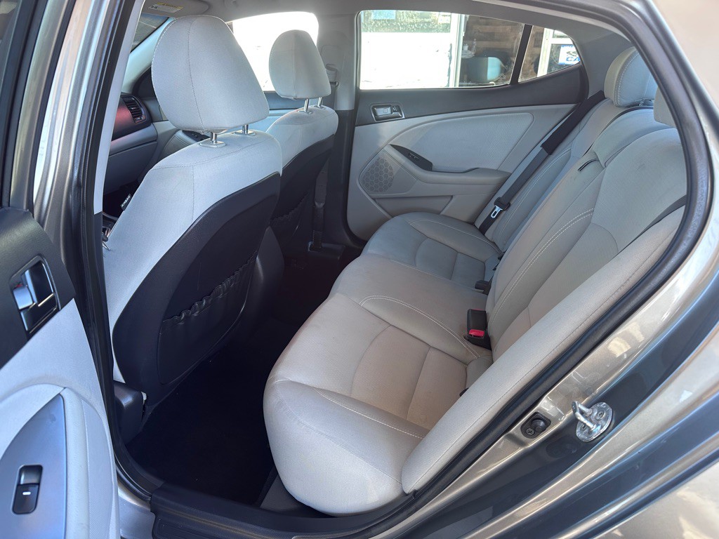 2013 Kia Optima Image 16