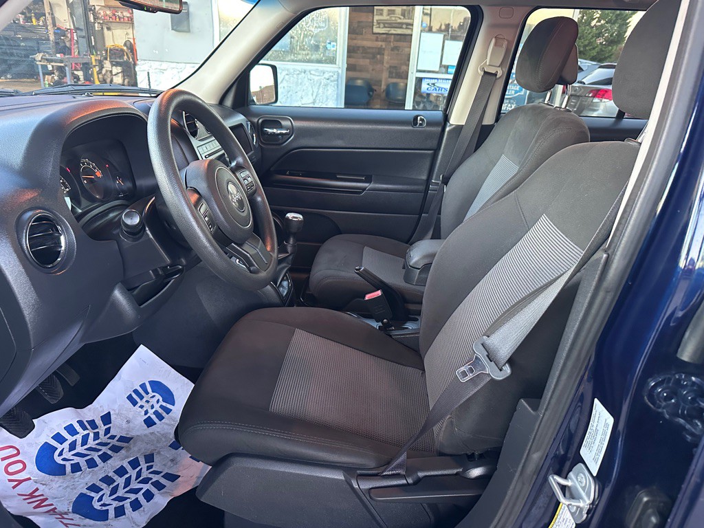 2016 Jeep Patriot Image 13