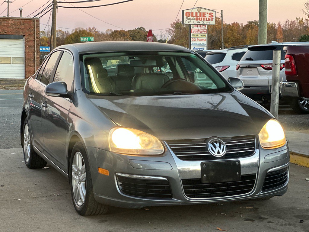 2007 Volkswagen Jetta Image 1